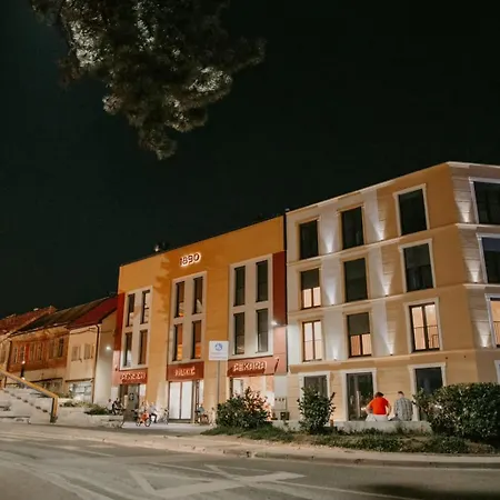 Centar With Terrace *